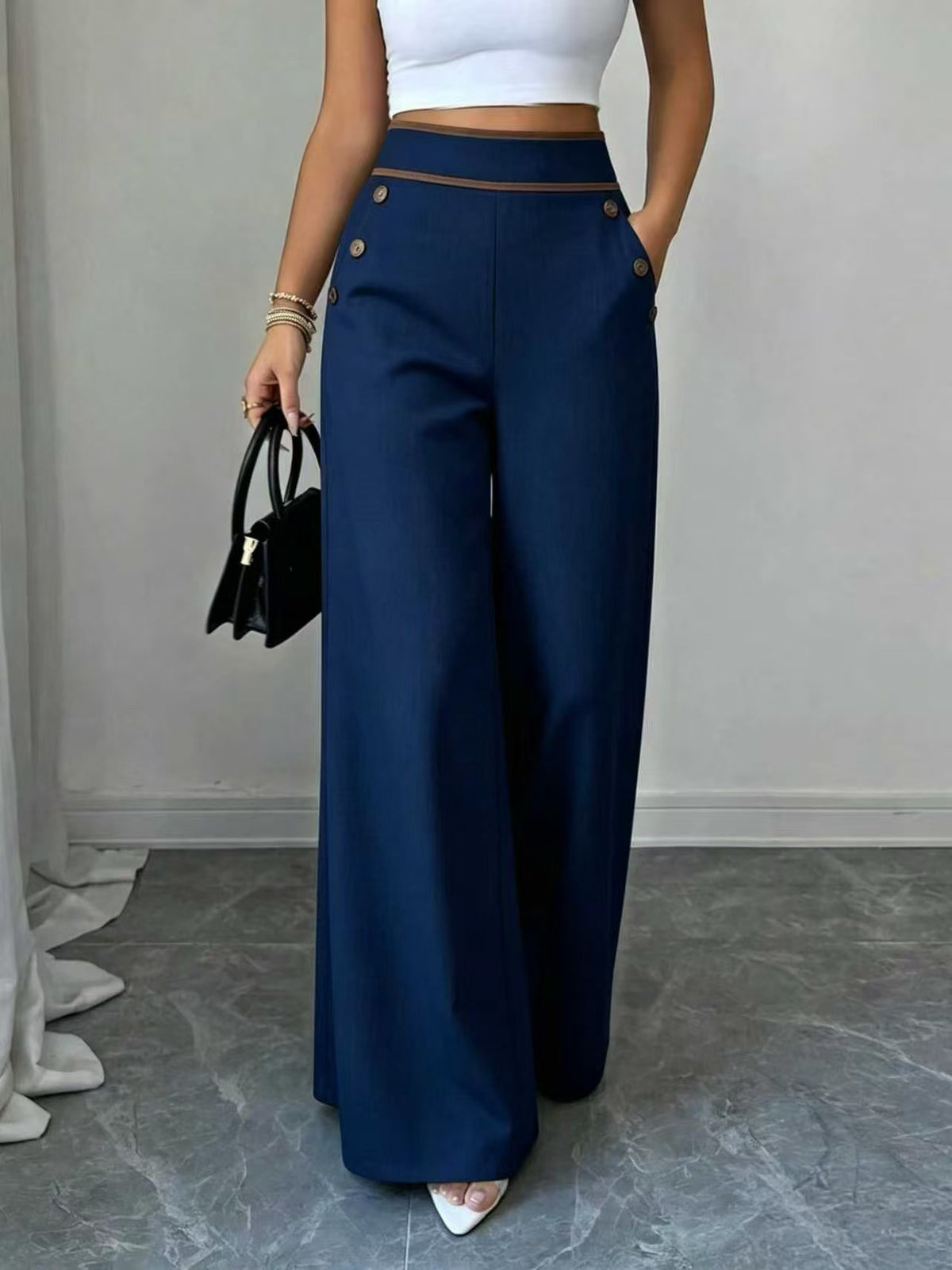 High-Waisted Wide-Leg Pants in Navy Blue