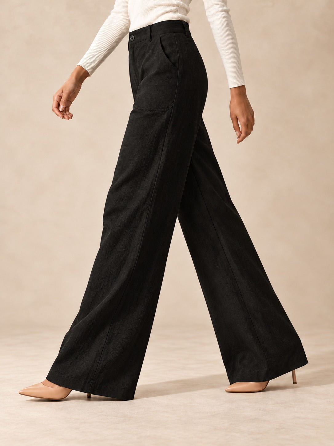 Linen-Blend Wide-Leg Pants in Black, side view