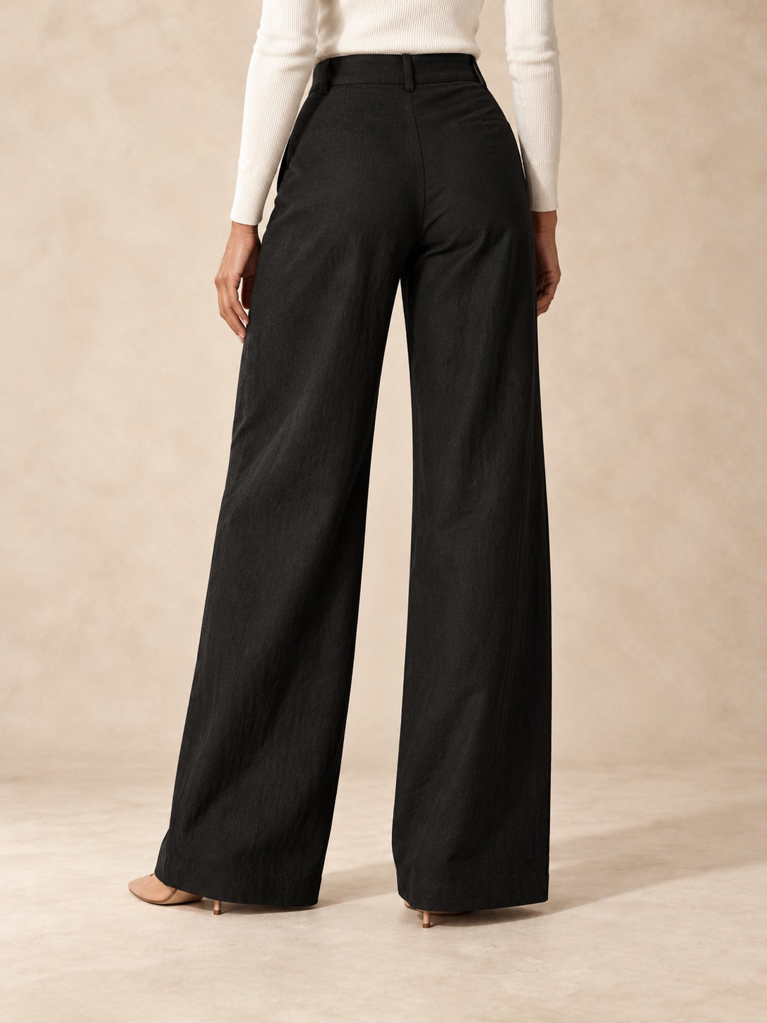 Linen-Blend Wide-Leg Pants in Black, back view